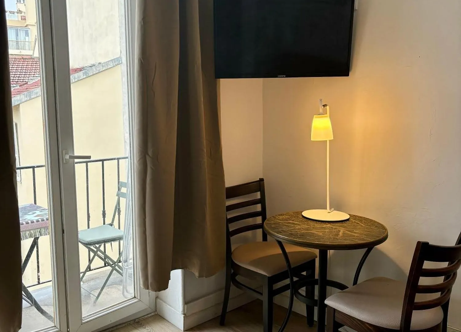 1 Bed Room Flat - Jean Medecin - Central Station Nicea Apartament