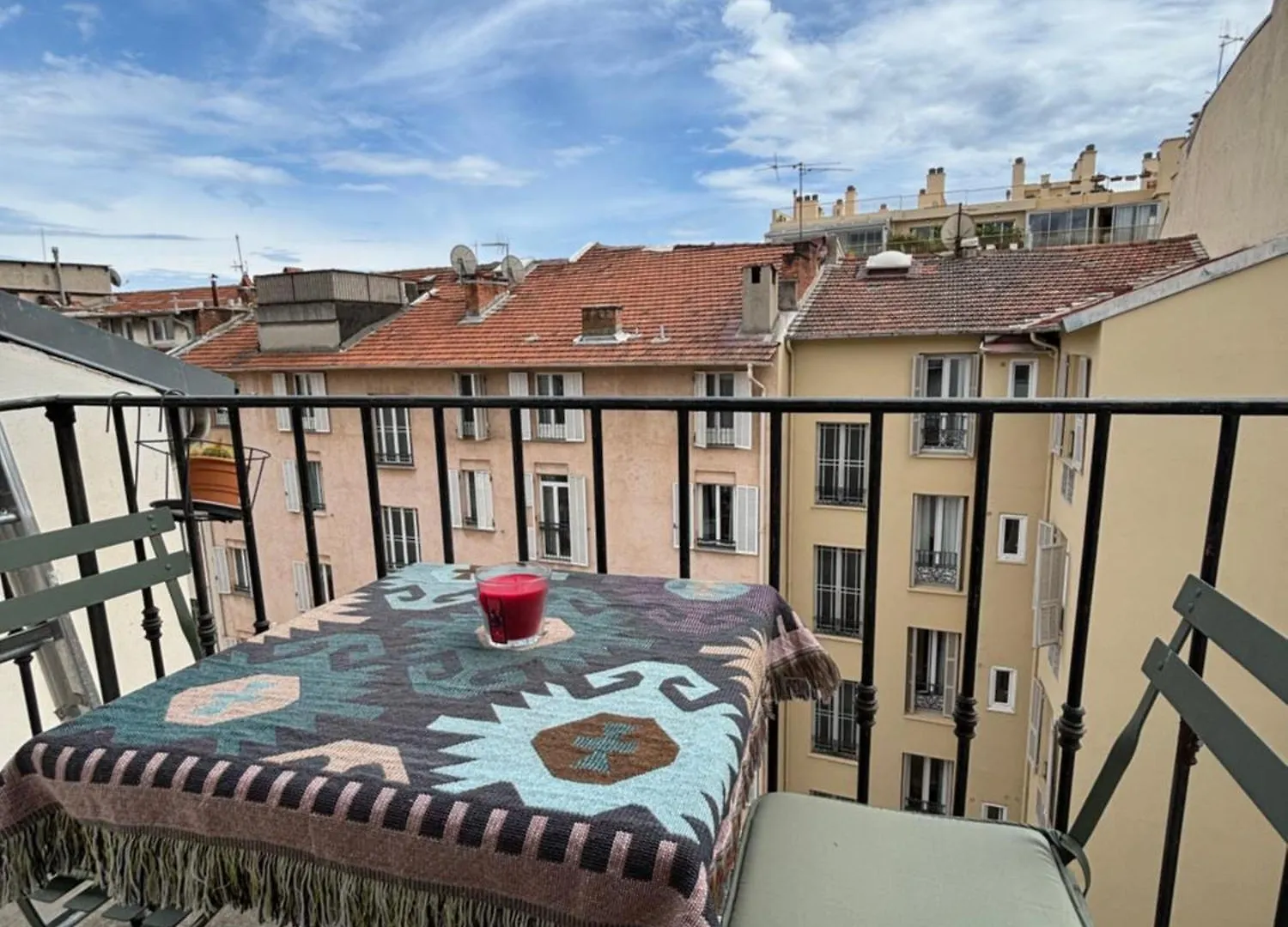 1 Bed Room Flat - Jean Medecin - Central Station Nice France
